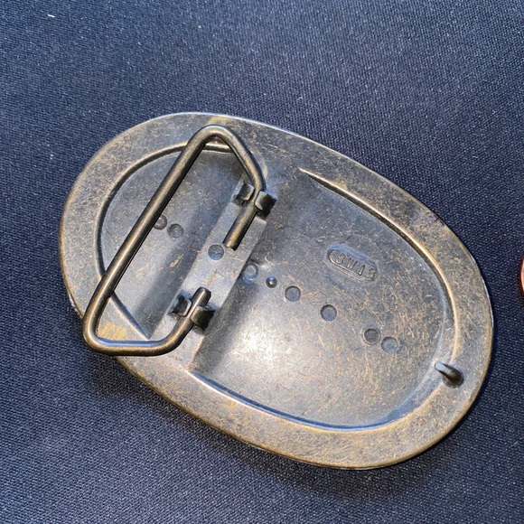 SWIB LEATHER BRASS ALASKA MAP BELT BUCKLE Embossed vintage - Picture 4 of 8